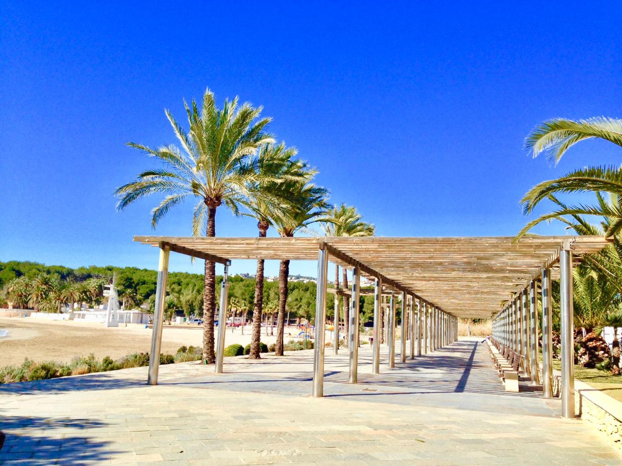 Villa Guapa With Gym Aircon Wifi מוריירה מראה חיצוני תמונה
